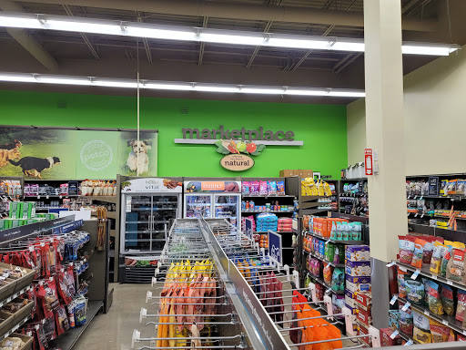 Pet Supply Store «Petco Animal Supplies», reviews and photos, 1419 Towne Square Blvd NW, Roanoke, VA 24019, USA