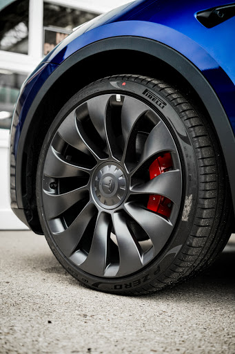 Auto Body Shop «Ultimate Paint Shop II», reviews and photos, 2050 1st St, Highland Park, IL 60035, USA