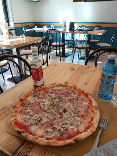 Bar Pizzeria Le Piante in Sovere, Provincia di Bergamo