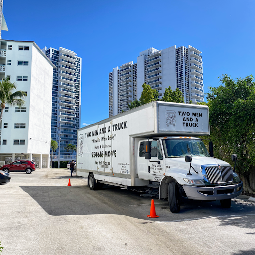 Moving and Storage Service «Two Men and a Truck», reviews and photos, 5850 Orange Dr, Davie, FL 33314, USA
