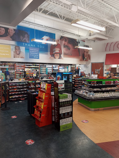 Gas Station «Thorntons», reviews and photos, 7301 Kingsgate Way, West Chester Township, OH 45069, USA