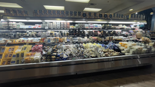 Grocery Store «The Fresh Market», reviews and photos, 1800 West Ave, Miami Beach, FL 33139, USA