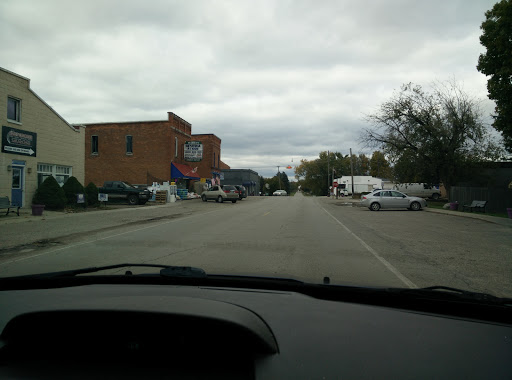 Grocery Store «Hadley General Store», reviews and photos, 3510 Hadley Rd, Hadley, MI 48440, USA