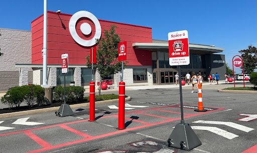 Department Store «Target», reviews and photos, 86 Orchard Hill Park Dr, Leominster, MA 01453, USA