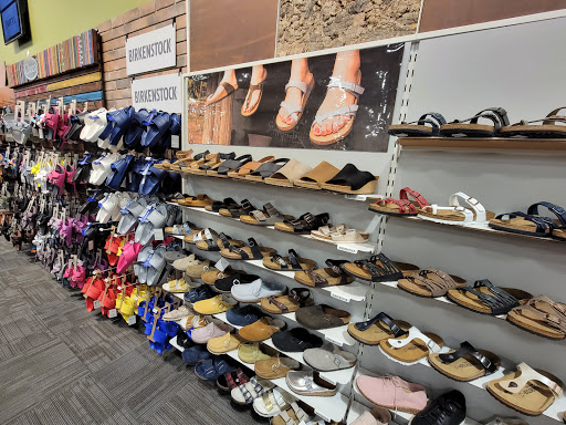 Shoe Store «MetroShoe Warehouse», reviews and photos, 2308 24th Ave NW, Norman, OK 73069, USA