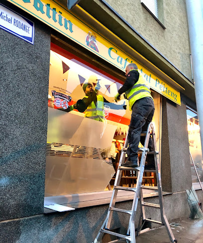 Magasin d'articles en verre