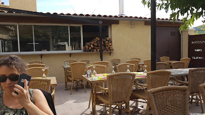 Restaurant pizzeria "Chez Claudélina" à Saint-Savournin