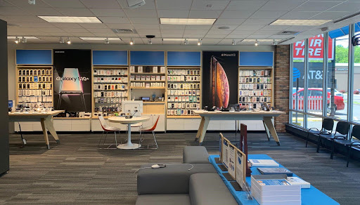 Cell Phone Store «AT&T», reviews and photos, 584 Main Ave, Norwalk, CT 06851, USA