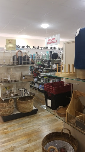 Home Goods Store «Home Goods», reviews and photos, 3 Main St, Edgewater, NJ 07020, USA