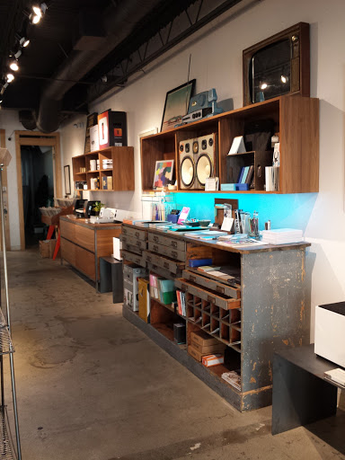 Electronics Store «Dijital Fix», reviews and photos, 820 Valencia St, San Francisco, CA 94110, USA