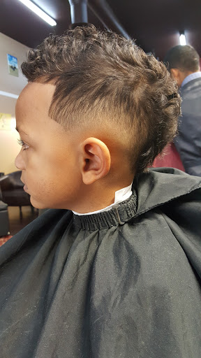 Barber Shop «Legit Cuts Barber Shop», reviews and photos, 206 N 2nd St, Fort Pierce, FL 34950, USA