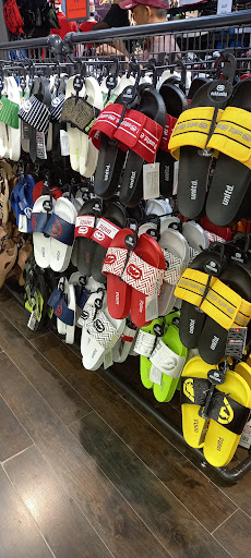 Top 14 cửa hàng giày converse Huyện Tiền Hải Thái Bình 2022