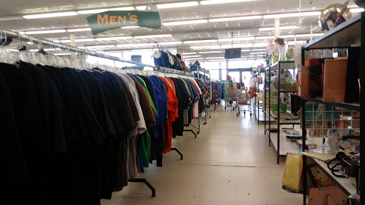 Thrift Store «Thrift Town», reviews and photos, 1516 S Westmoreland Rd, Dallas, TX 75211, USA