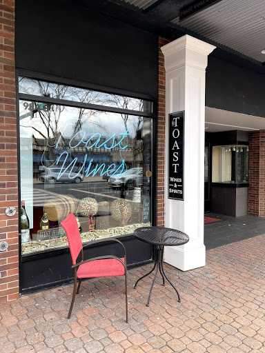 Wine Store «Toast Wines & Spirits», reviews and photos, 984 Farmington Ave B, West Hartford, CT 06107, USA