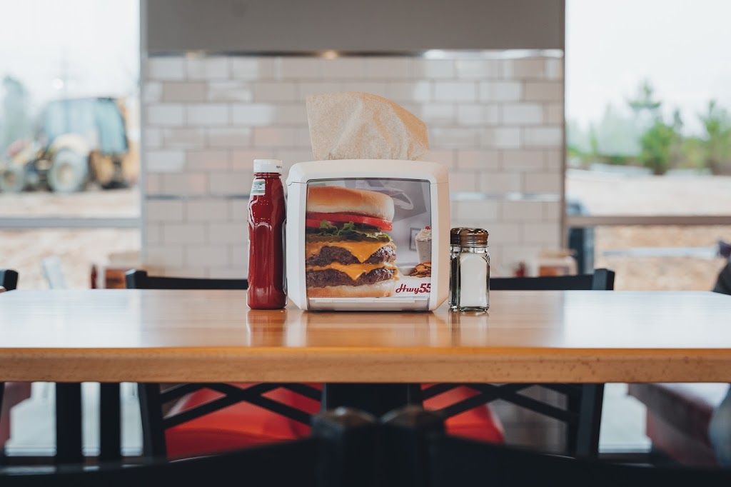 Hwy 55 Burgers, Shakes & Fries 37334
