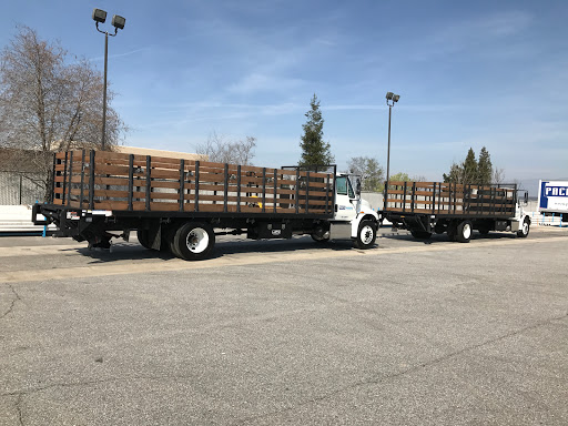 Car Detailing Service «Fuentes Mobile Car Wash», reviews and photos, 12012 Handel Ave, Bakersfield, CA 93312, USA