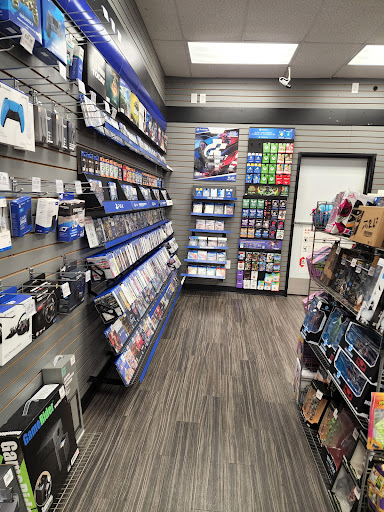 Video Game Store «GameStop», reviews and photos, 15913 Bellflower Blvd Suite C, Bellflower, CA 90706, USA