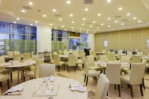 怡寶海鮮餐廳 Yeebo Seafood and Hotpot Restaurant (District 7) image