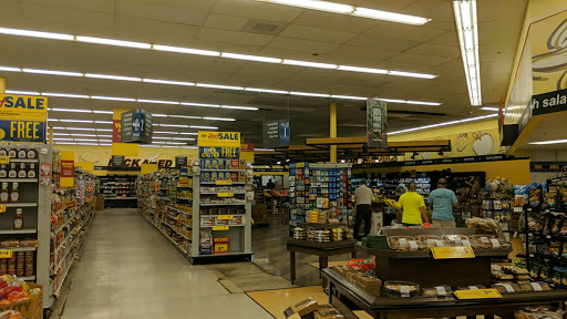 Grocery Store «Food Lion», reviews and photos, 183 Main St, Mathews, VA 23109, USA