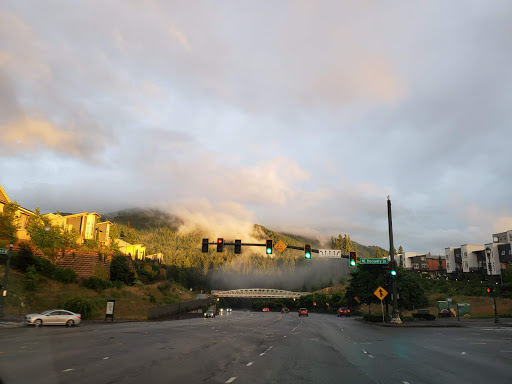 Shopping Mall «Grand Ridge Plaza», reviews and photos, 1451 Highlands Dr NE, Issaquah, WA 98029, USA