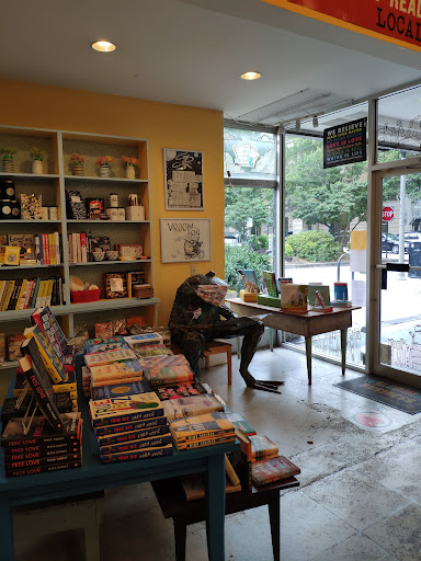 Book Store «Little Shop of Stories», reviews and photos, 133 E Court Square # A, Decatur, GA 30030, USA