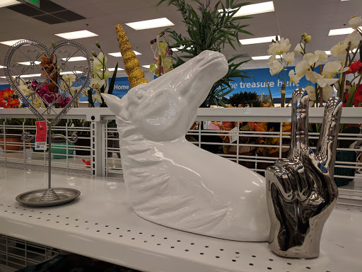 Clothing Store «Ross Dress for Less», reviews and photos, 6901 W Grand Ave, Gurnee, IL 60031, USA