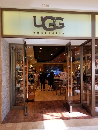 UGG South Coast Plaza