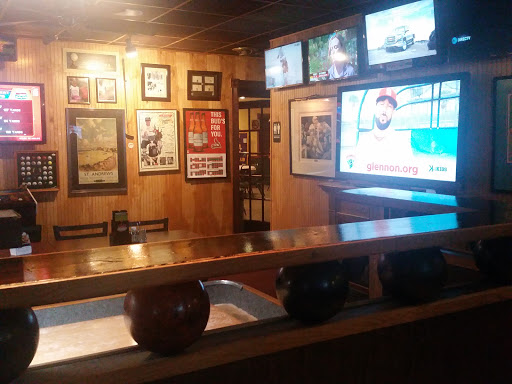 Sports Bar «West County Lanes», reviews and photos, 15727 Manchester Rd, Ellisville, MO 63011, USA