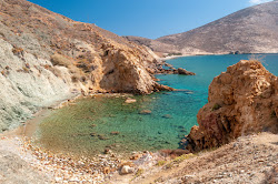 Foto di Paralia Katalimatsa con una costa dritta