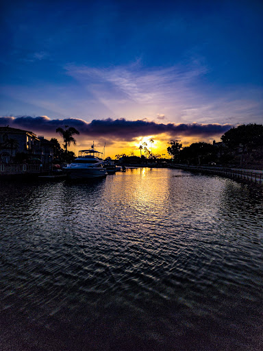 Shopping Mall «Bayside Shopping Center», reviews and photos, 1000 - 1090 Bayside Dr, Newport Beach, CA 92660, USA