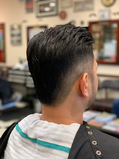 Barber Shop «Jack and Sons Barber Shop», reviews and photos, 11490 Alpharetta Hwy, Roswell, GA 30076, USA