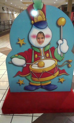 Movie Theater «Regal Cinemas Shoppingtown Mall 14», reviews and photos, 3649 Erie Blvd E, Syracuse, NY 13214, USA