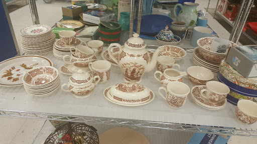 Thrift Store «Goodwill Industries Store & Donation Center», reviews and photos, 80 US-6, Baldwin Place, NY 10505, USA