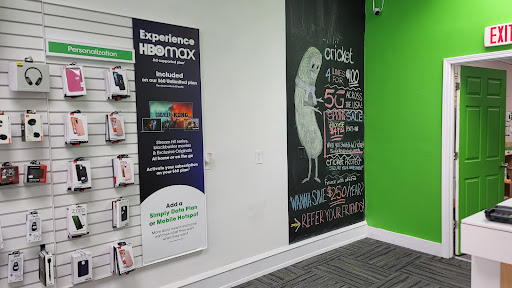 Cell Phone Store «Cricket Wireless Authorized Retailer», reviews and photos, 7235 W Greenfield Ave, West Allis, WI 53214, USA