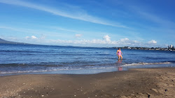 Castor Bay Beach'in fotoğrafı ve yerleşim