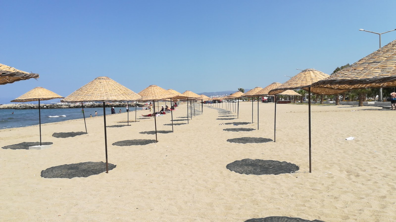 Kusadasi beach II'in fotoğrafı düz ve uzun ile birlikte