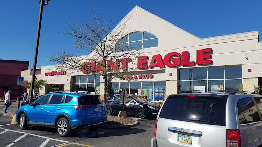 Supermarket «Giant Eagle Supermarket», reviews and photos, 27264 Lorain Rd, North Olmsted, OH 44070, USA