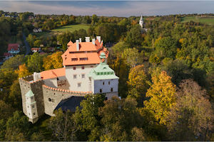 Korzkiew Castle image