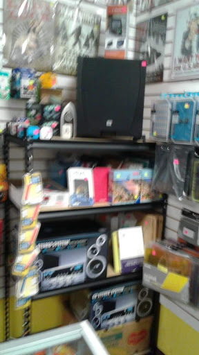 Discount Store «Discounts Plus», reviews and photos, 1995 SE Tualatin Valley Hwy, Hillsboro, OR 97123, USA