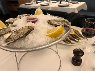 Photo n°132 de Le Caveau 30 à Cannes ()