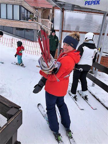 Skicentrum HUSKY - ski school + rental - Autopůjčovna