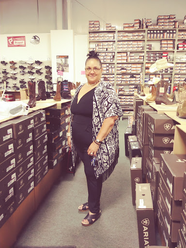 Shoe Store «K & D Shoe Warehouse», reviews and photos, 2240 Dogwood Dr SE, Conyers, GA 30013, USA