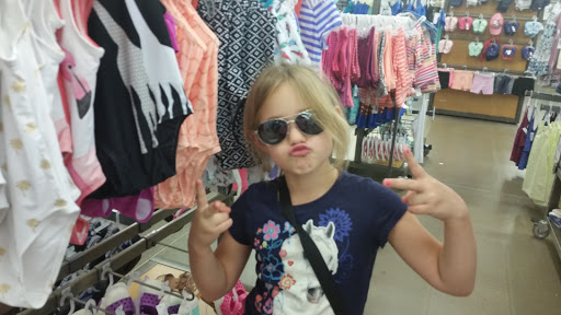 Clothing Store «Old Navy», reviews and photos, 725 Gravois Rd, Fenton, MO 63026, USA