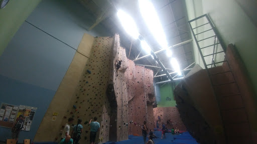 Rock Climbing Gym «Earth Treks Columbia», reviews and photos, 7125 Columbia Gateway Dr C, Columbia, MD 21046, USA