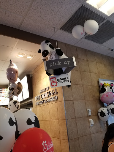 Fast Food Restaurant «Chick-fil-A», reviews and photos, 143 Landings Blvd, Winter Haven, FL 33880, USA