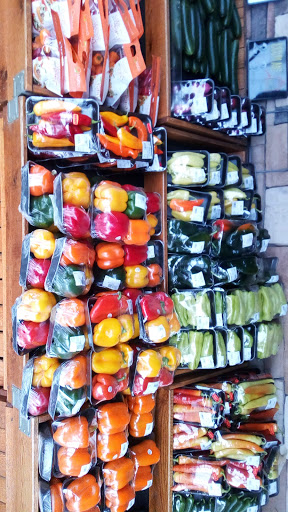 Market «Sweet Berry Fresh Market», reviews and photos, 30022 Euclid Ave, Wickliffe, OH 44092, USA