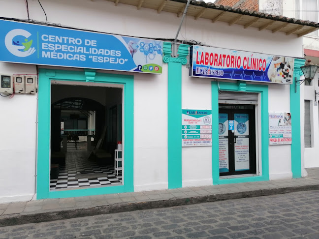 Centro de Especialidades Médicas Espejo - Latacunga
