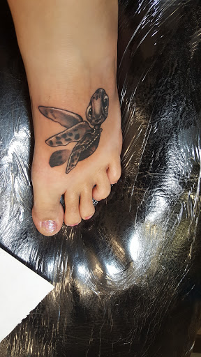 Tattoo Shop «Generation X Tattoo and Body Piercing Studio», reviews and photos, 2010 S Atlantic Ave, Daytona Beach, FL 32118, USA