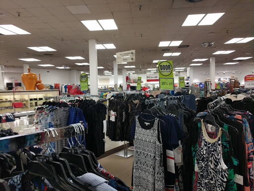 Department Store «Bon-Ton», reviews and photos, 1090 Union Rd, West Seneca, NY 14224, USA