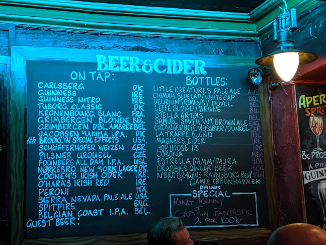 The Globe Irish Pub - Bar